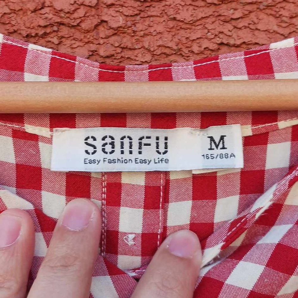 Red Gingham blouse - Picture 3 of 6